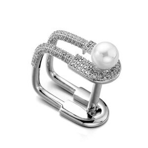 Silver tone cystal Pearl Ring / scarf button
